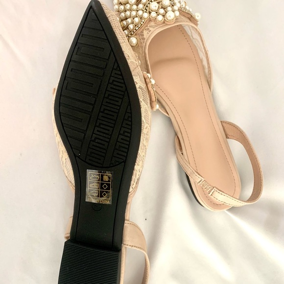 Embellished pointy toe, flat slingback shoes with faux pearls and rhinestones - Picture 4 of 6